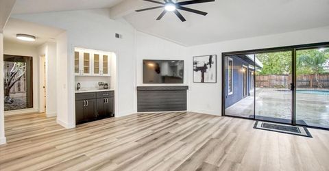 144 W Gold Creek Cir, Folsom, CA 95630 Photo