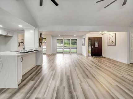 144 W Gold Creek Cir, Folsom, CA 95630 Photo