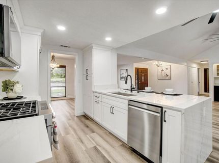 144 W Gold Creek Cir, Folsom, CA 95630 Photo