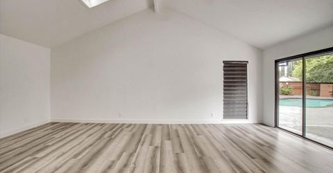 144 W Gold Creek Cir, Folsom, CA 95630 Photo