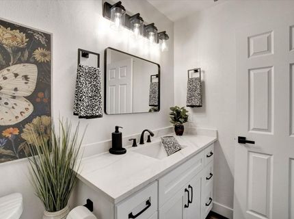 144 W Gold Creek Cir, Folsom, CA 95630 Photo