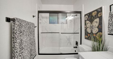 144 W Gold Creek Cir, Folsom, CA 95630 Photo