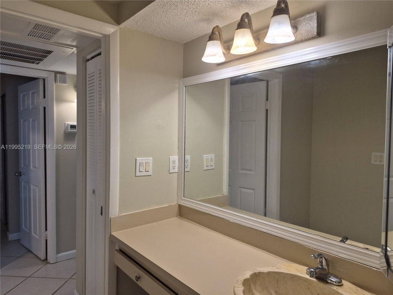 1752 NW 74th Ave, Unit 18, Plantation, FL 33313 Photo