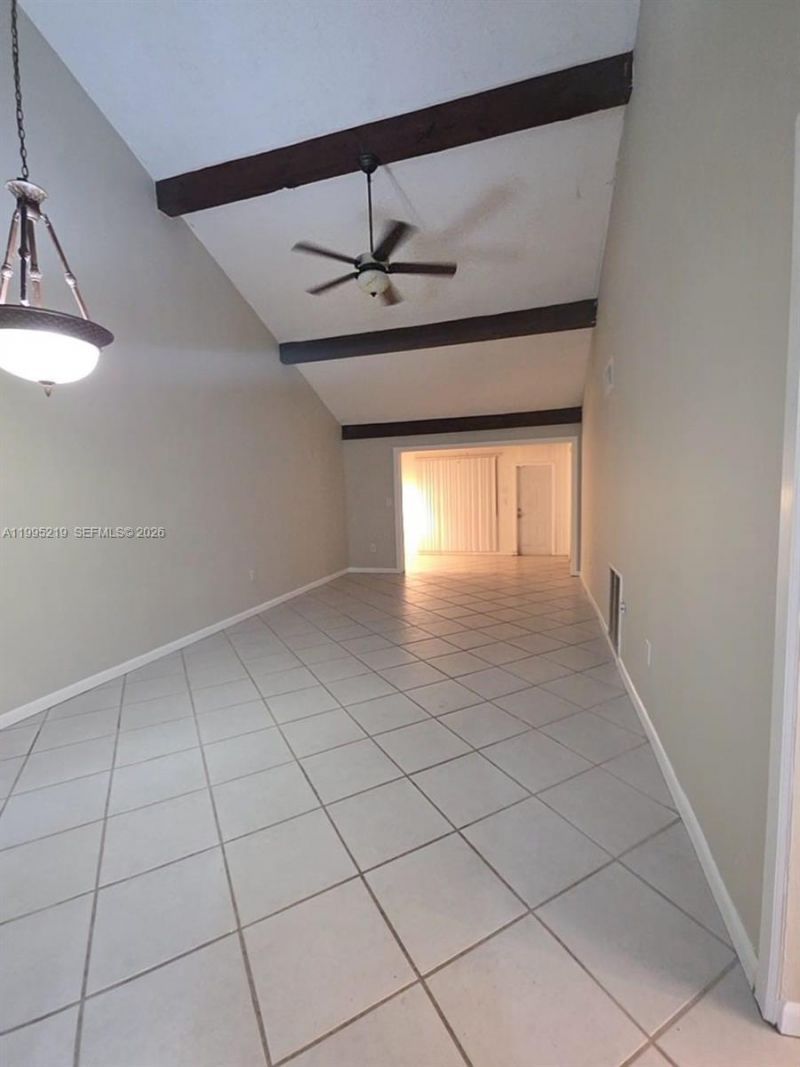 1752 NW 74th Ave, Unit 18, Plantation, FL 33313 Photo