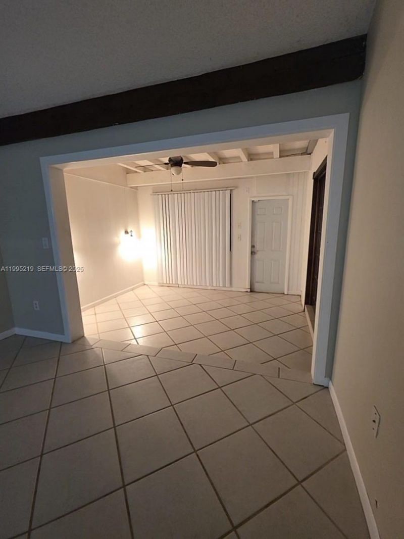 1752 NW 74th Ave, Unit 18, Plantation, FL 33313 Photo