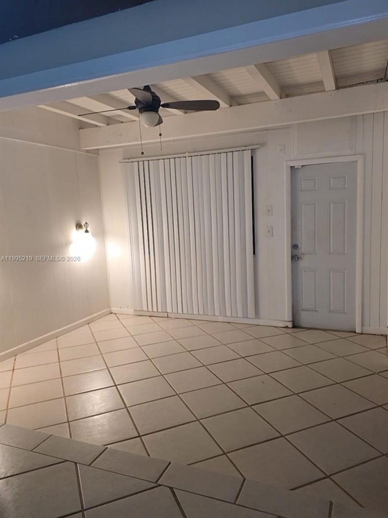 1752 NW 74th Ave, Unit 18, Plantation, FL 33313 Photo