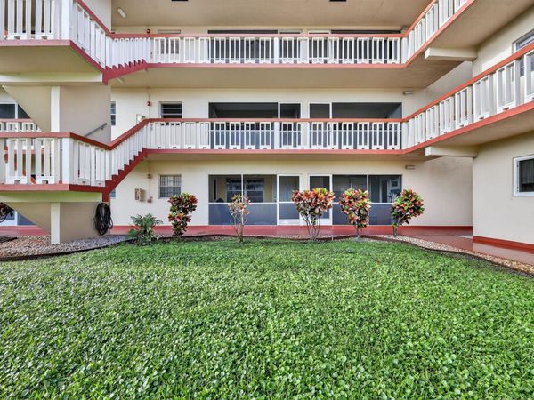5300 Washington, Unit K129, Hollywood, FL 33021