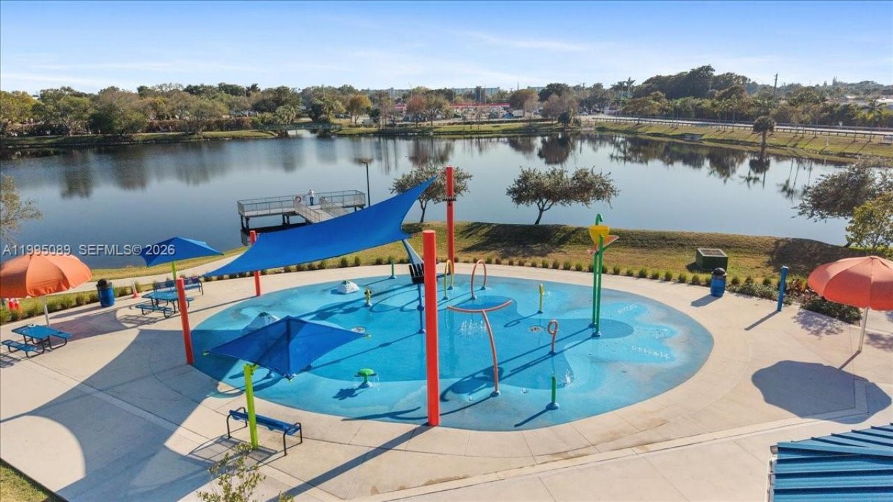 5402 NW 25th Ter , Tamarac, FL 33309 Photo