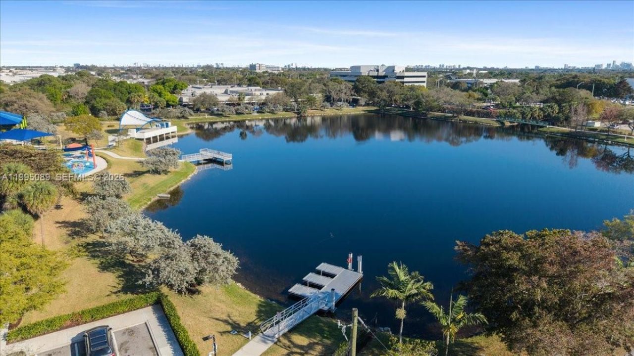 5402 NW 25th Ter , Tamarac, FL 33309 Photo