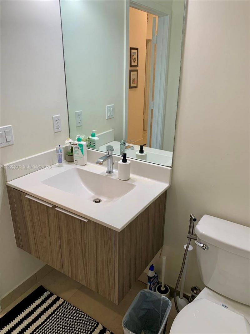 10455 NW 82nd St , Unit 33, Doral, FL 33178 Photo