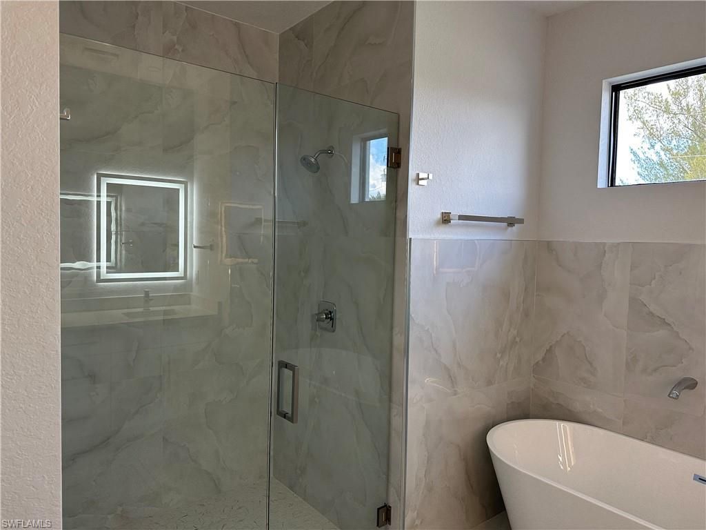 3516 SW 3rd St , Cape Coral, FL 33991 Photo