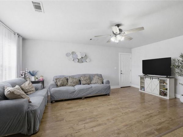 205 -207 Marietta Court, Unit 2, Rogers, AR 72758