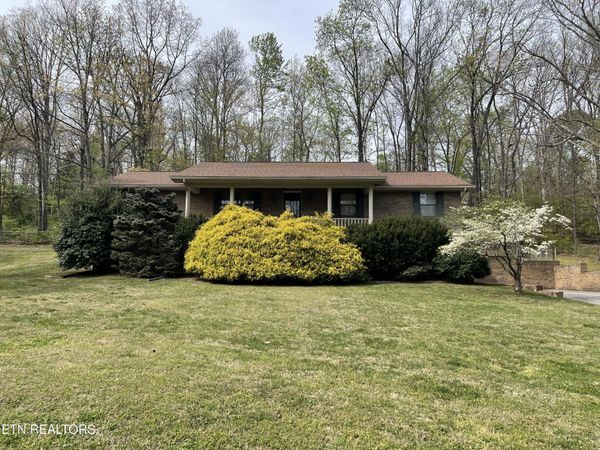 1001 Buckthorn Drive, Knoxville, TN 37912