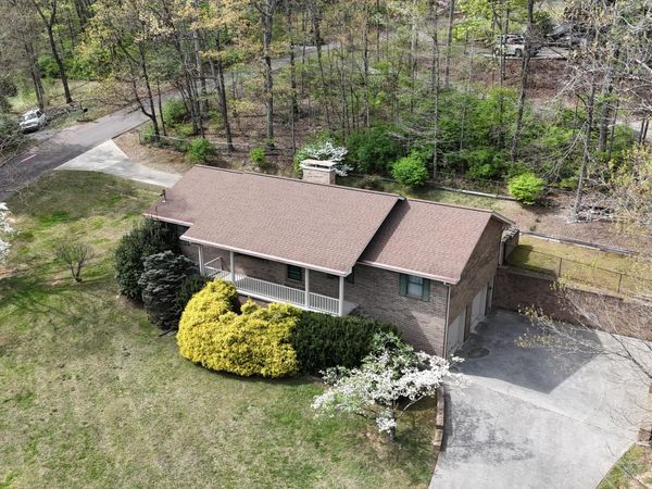 1001 Buckthorn Drive, Knoxville, TN 37912