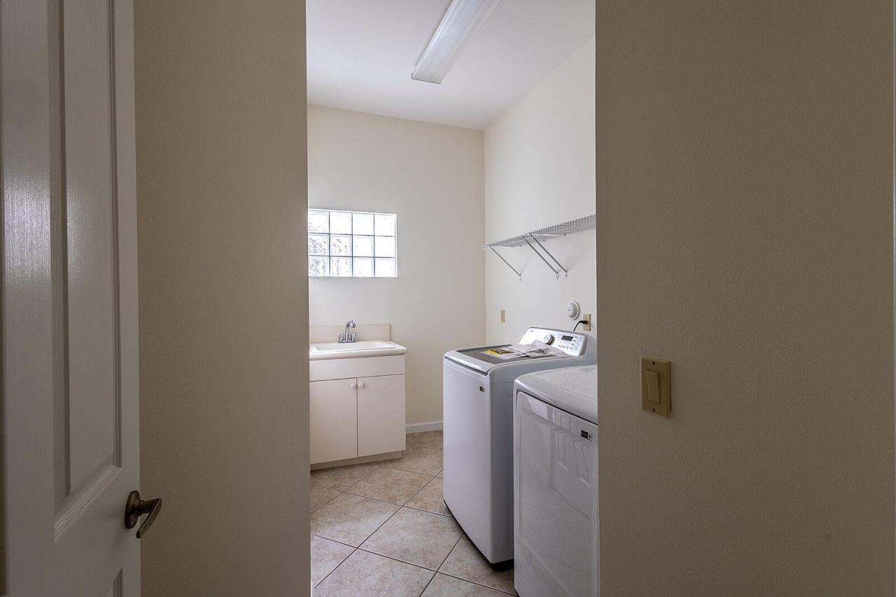 6428 Garden Court, West Palm Beach, FL 33411 Photo