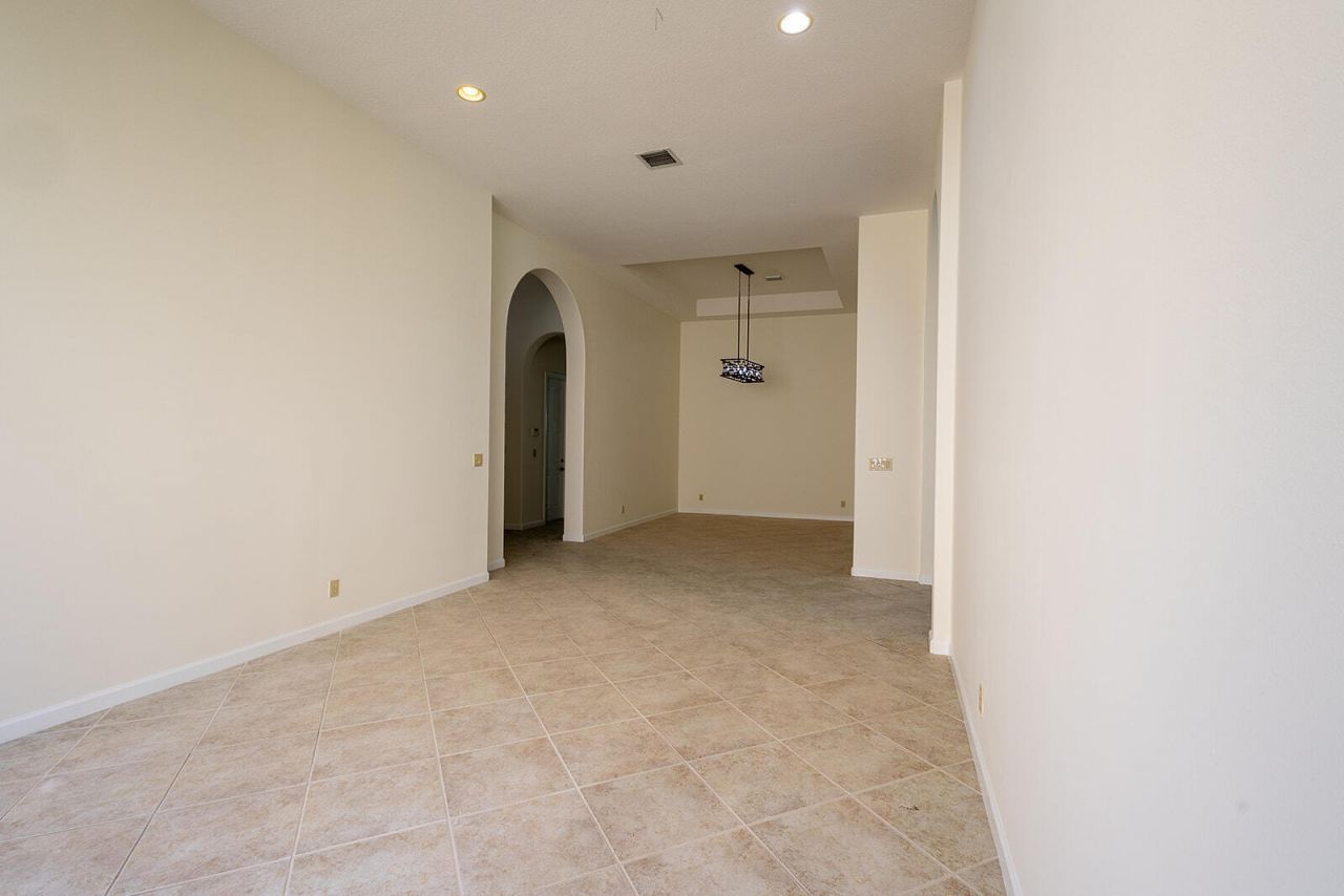 6428 Garden Court, West Palm Beach, FL 33411 Photo