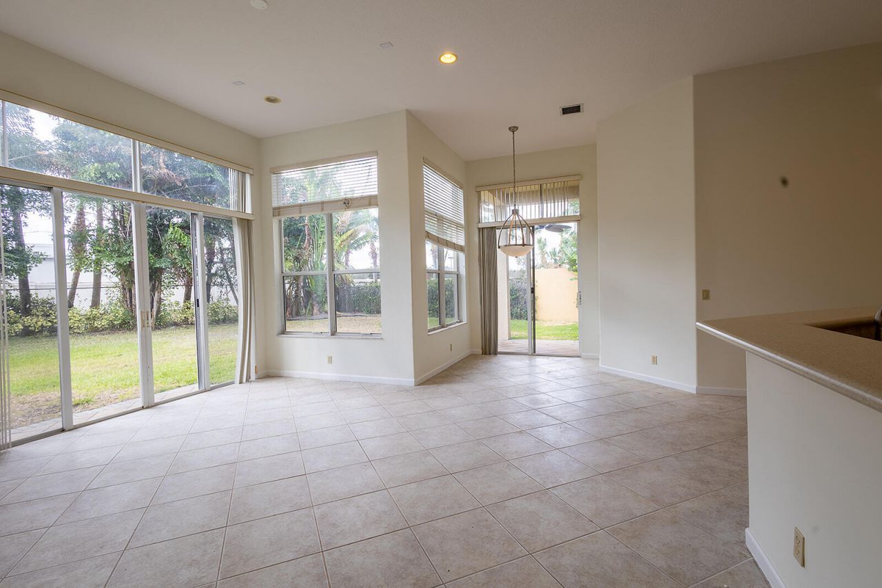 6428 Garden Court, West Palm Beach, FL 33411 Photo