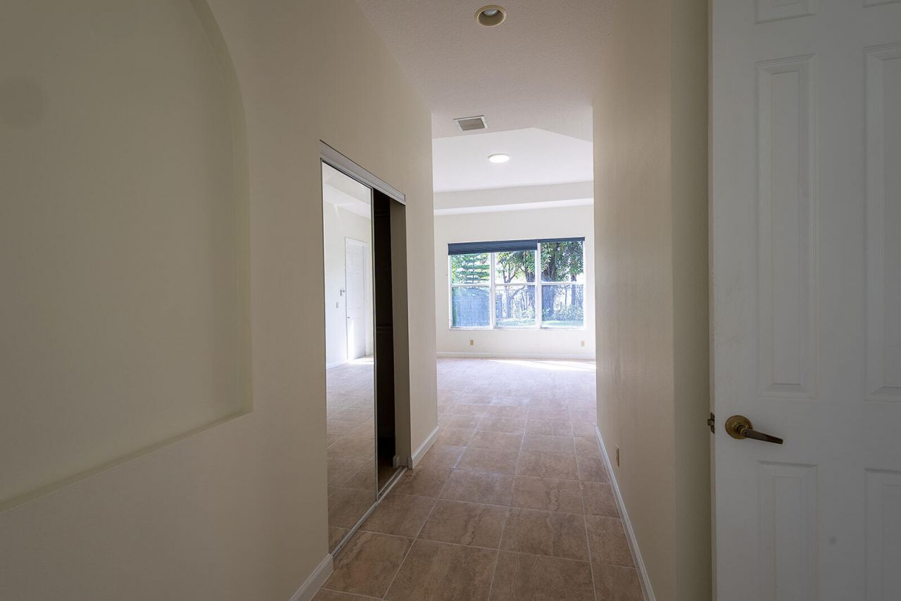 6428 Garden Court, West Palm Beach, FL 33411 Photo