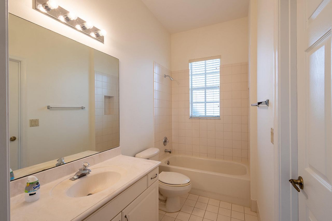 6428 Garden Court, West Palm Beach, FL 33411 Photo