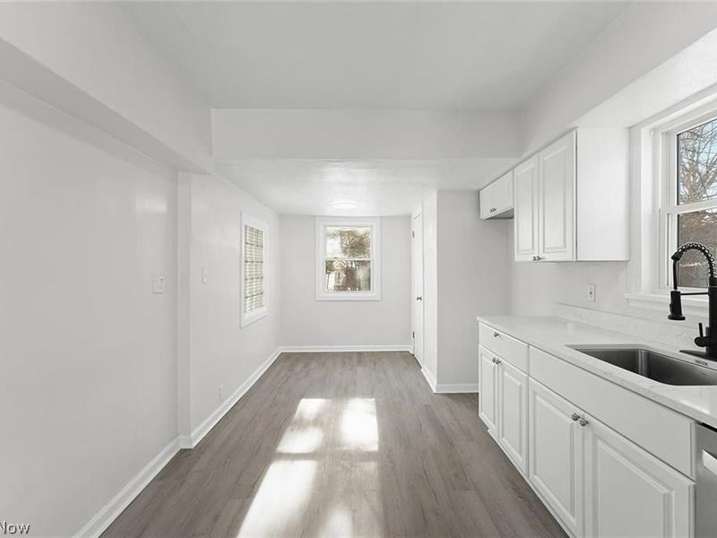 3406 Henderson Road , Cleveland Heights, OH 44112 Photo 13