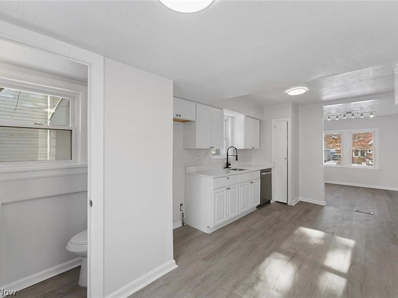 3406 Henderson Road , Cleveland Heights, OH 44112 Photo 14