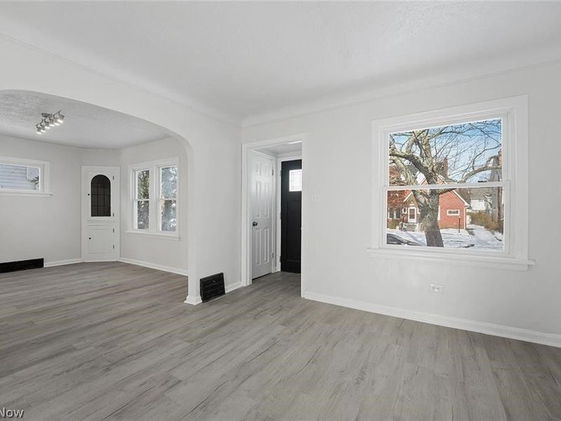 3406 Henderson Road , Cleveland Heights, OH 44112 Photo 7