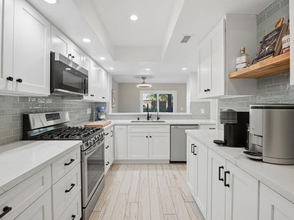 2992 Brandon Circle, Carlsbad, CA 92010