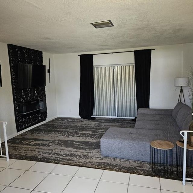 4325 NW 36th Way, Lauderdale Lakes, FL 33309 Photo