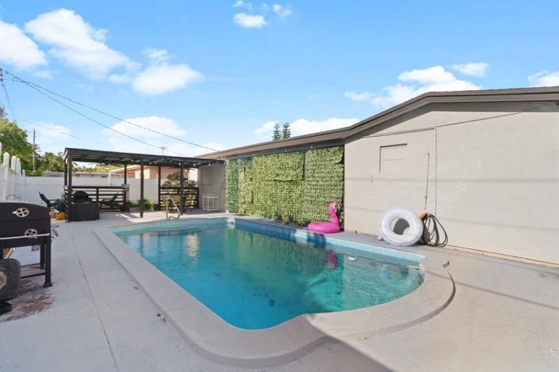 4325 NW 36th Way, Lauderdale Lakes, FL 33309 Photo