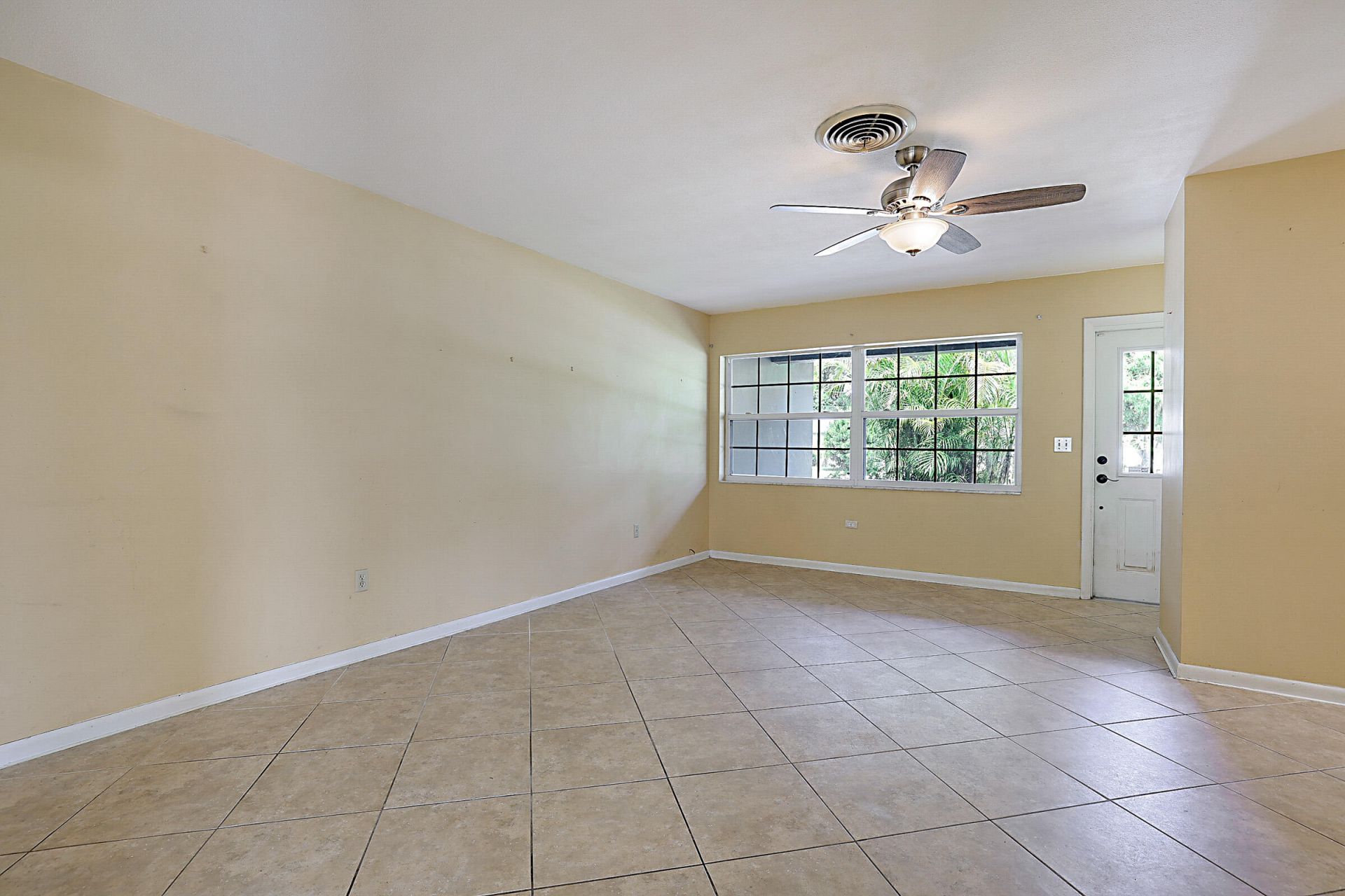 1769 N 18th Ave Avenue N, Lake Worth Beach, FL 33460 Photo