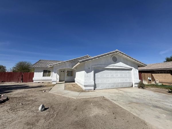 1240 Indian Ocean Avenue, Thermal, CA 92274