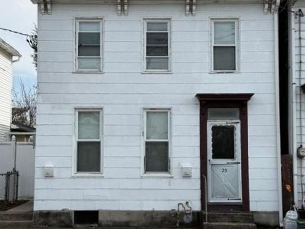 23 W SIMPSON STREET , MECHANICSBURG, PA 17055