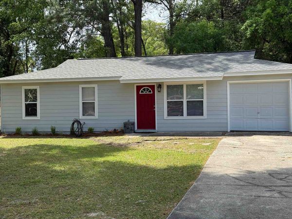 5620 Cypress Circle, Tallahassee, FL 32303