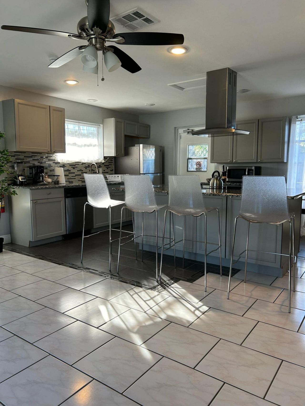 5423 NE 22nd Terrace, Fort Lauderdale, FL 33308 Photo