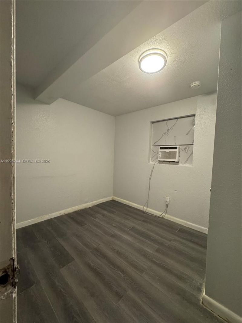 7802 NW 8th Ave, Unit 5, Miami, FL 33150 Photo