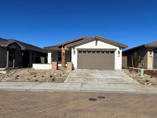 11517 S Lagarto Way, Rancho Cordova, CA 95742