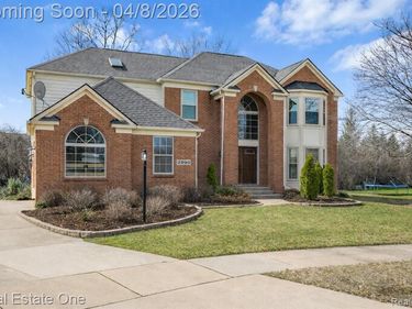 2590 Oakham Court, CANTON, MI 48188