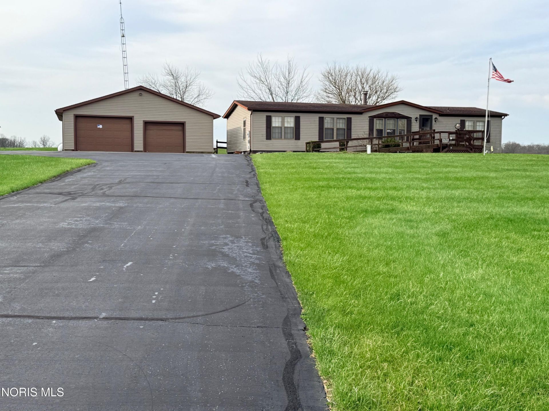 3120 Ohio 18, Tiffin, OH 44883 Main Photo