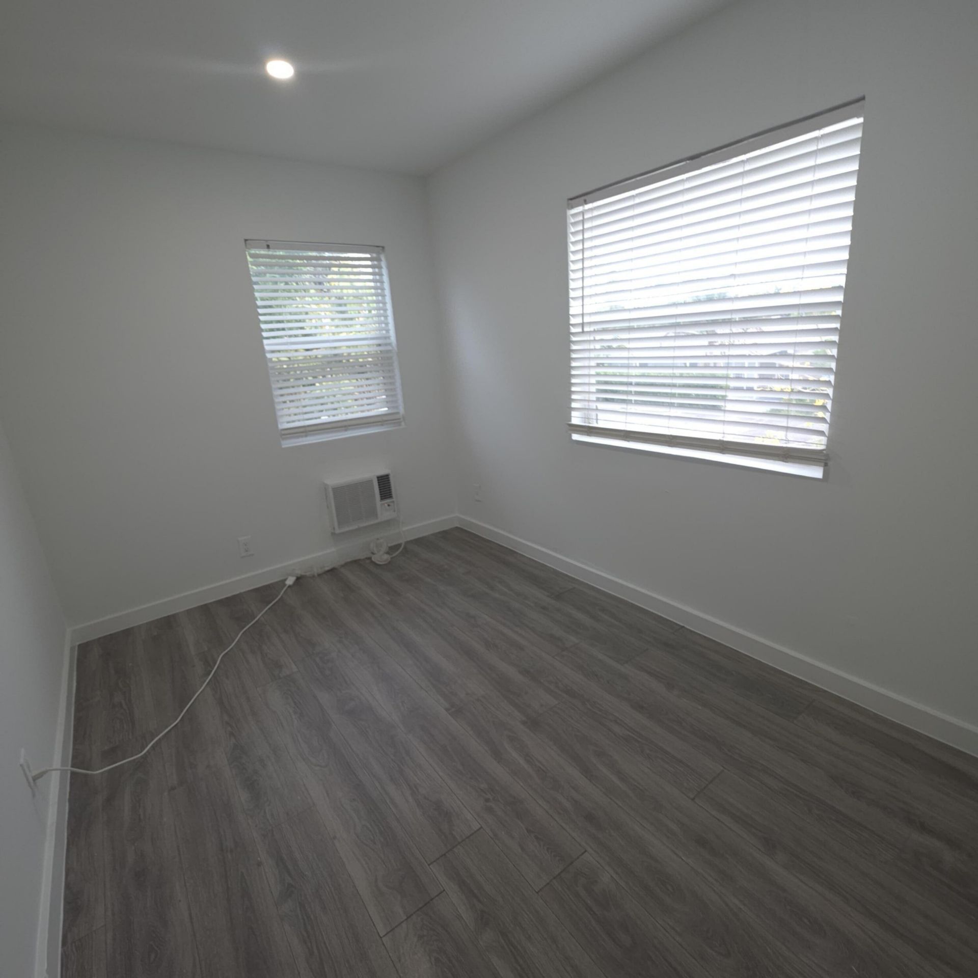 906 N Riverside Drive, Unit 1-9, Pompano Beach, FL 33062 Photo