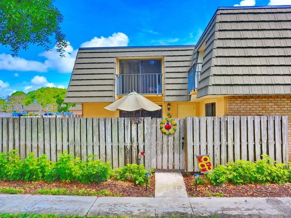 325 3rd Way, West Palm Beach, FL 33407