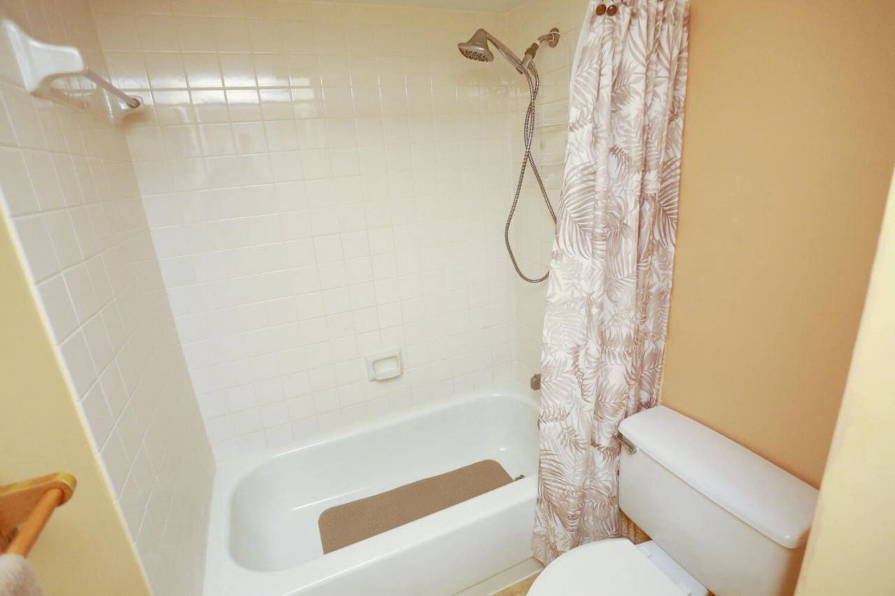 325 3rd Way, West Palm Beach, FL 33407 Photo