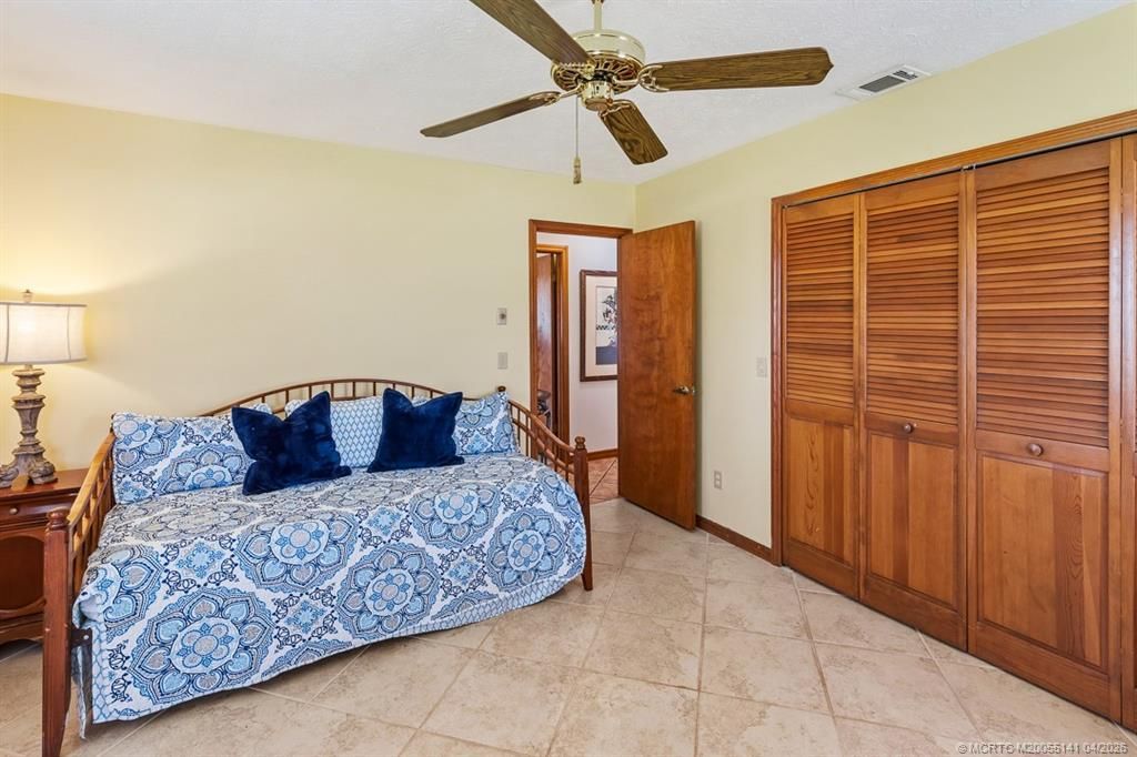 992 SE Thornhill Drive, Port Saint Lucie, FL 34983 Photo