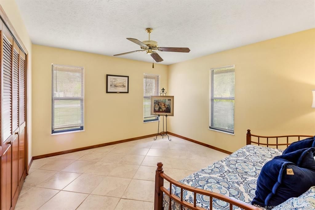992 SE Thornhill Drive, Port Saint Lucie, FL 34983 Photo