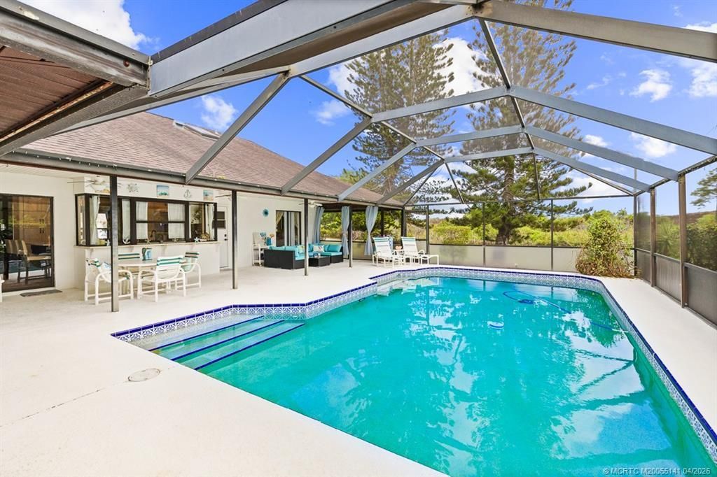 992 SE Thornhill Drive, Port Saint Lucie, FL 34983 Photo