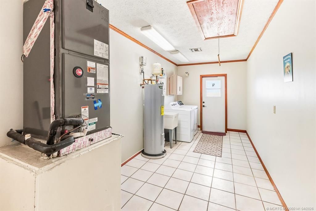 992 SE Thornhill Drive, Port Saint Lucie, FL 34983 Photo