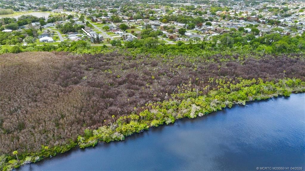 992 SE Thornhill Drive, Port Saint Lucie, FL 34983 Photo