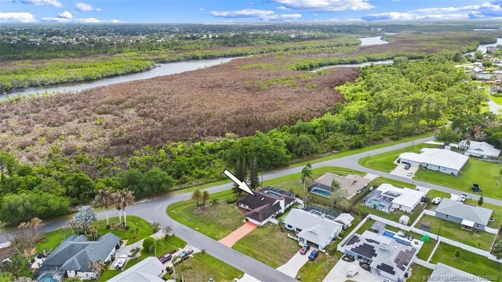 992 SE Thornhill Drive, Port Saint Lucie, FL 34983 Photo