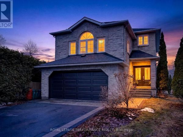 2191 Saturn Crescent, Ottawa, ON K4A3T6