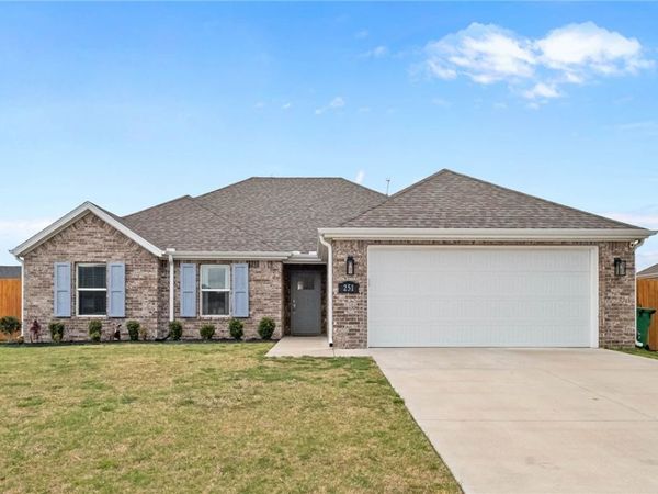 251 Pennsylvania Avenue , Farmington, AR 72730
