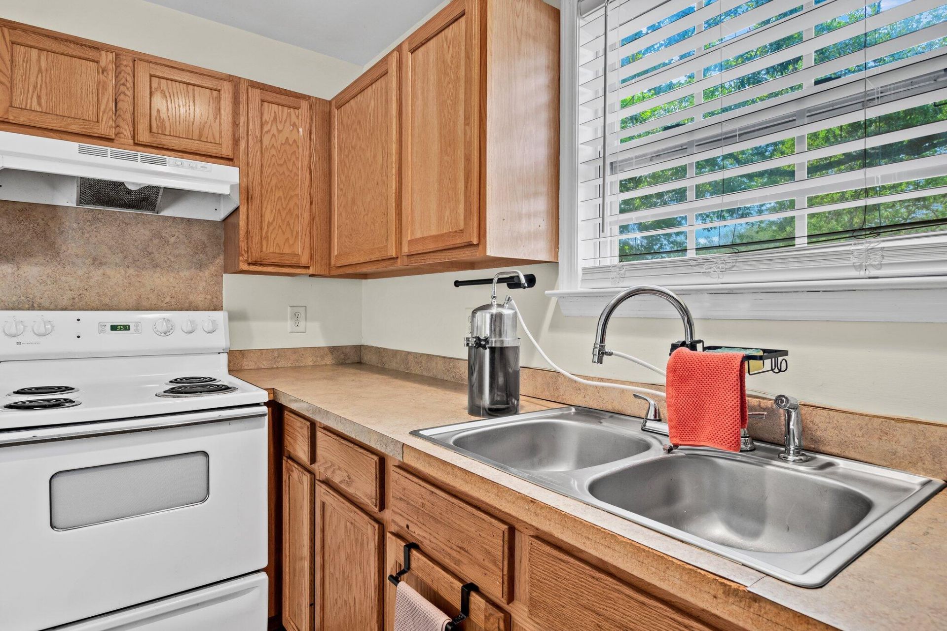 2919 Fernwood Drive Photo 5